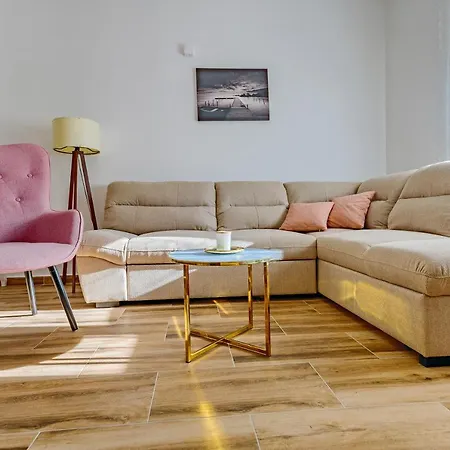 -zadar Apartman *